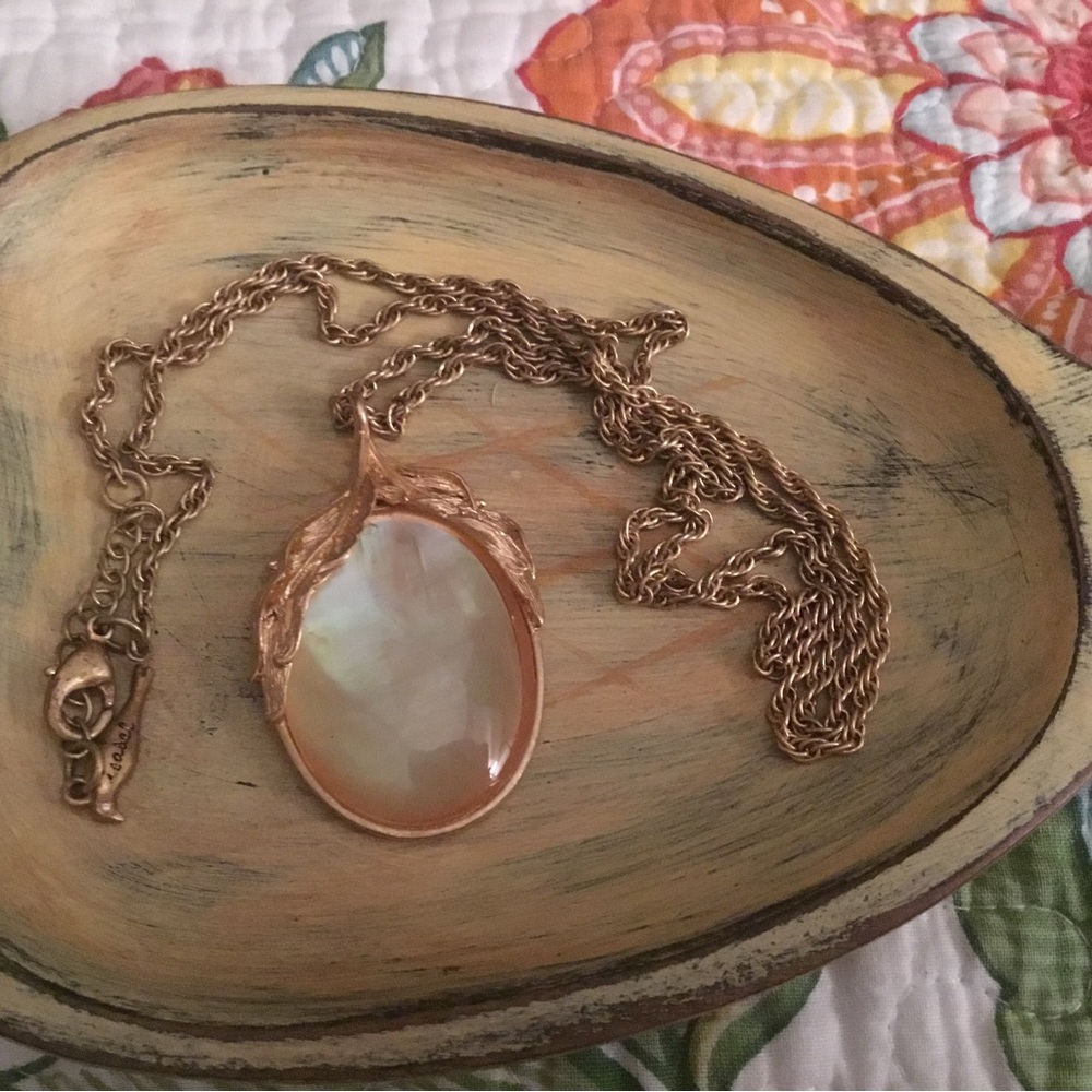 Chloe and Isabel long pendant necklace